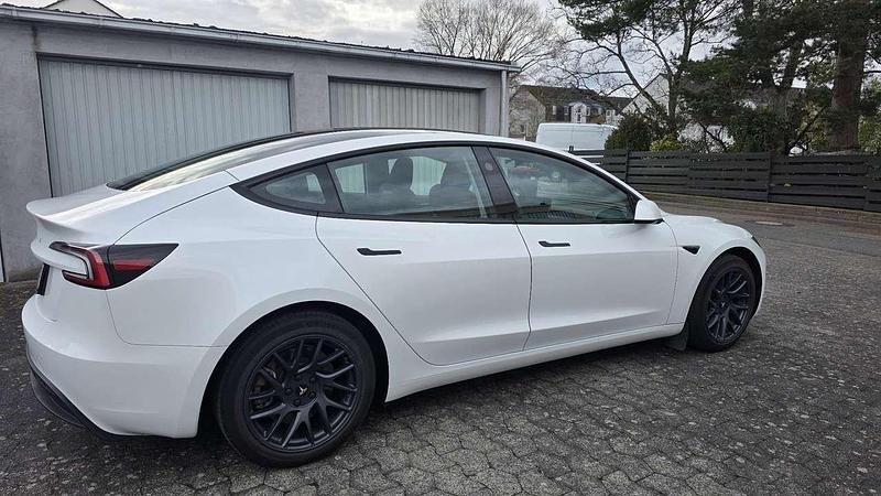 Gebraucht Tesla Model 3 208 kW (283 PS) 2023 Limousine