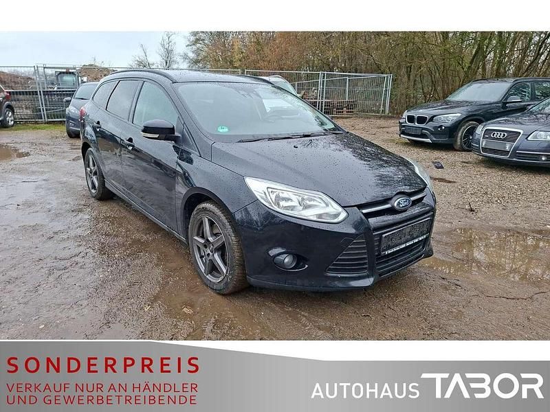 Gebraucht Ford Focus Trend 105 PS (77 kW) 2011 Schwarz Limousine