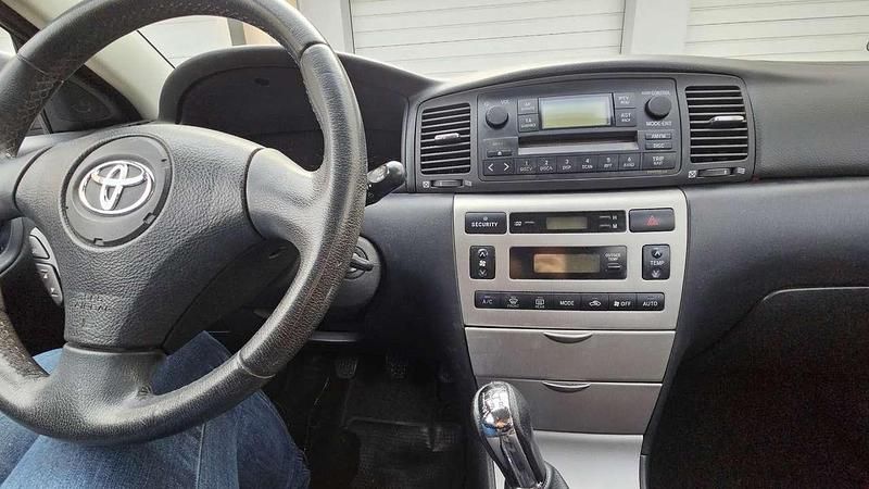 Gebraucht Toyota Corolla Sol 97 PS (71 kW) 2004 Grau Kleinwagen