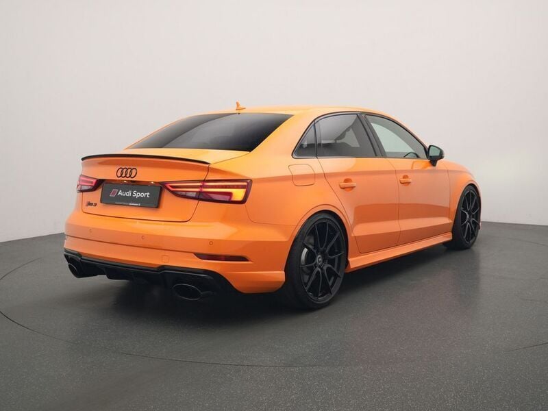 Gebraucht Audi RS3 Comfort 400 PS (294 kW) 2018 Individuallackierung audi exclusive Limousine