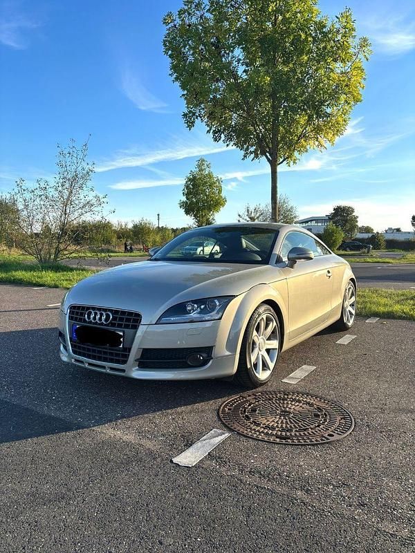 Grau Gebraucht 2009 Audi TT Coupé | 12.999 € (Guter Preis) - Bild 1/4