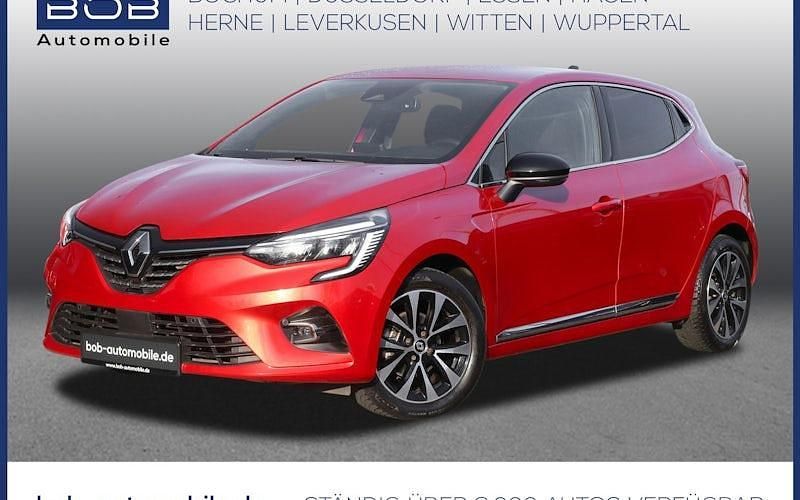 Gebraucht Renault Clio V Techno 91 PS (66 kW) 2023 Rot Limousine