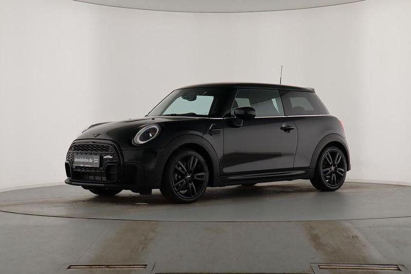 Gebraucht Mini John Cooper Works 136 PS (100 kW) 2024 Midnight black ii Kleinwagen