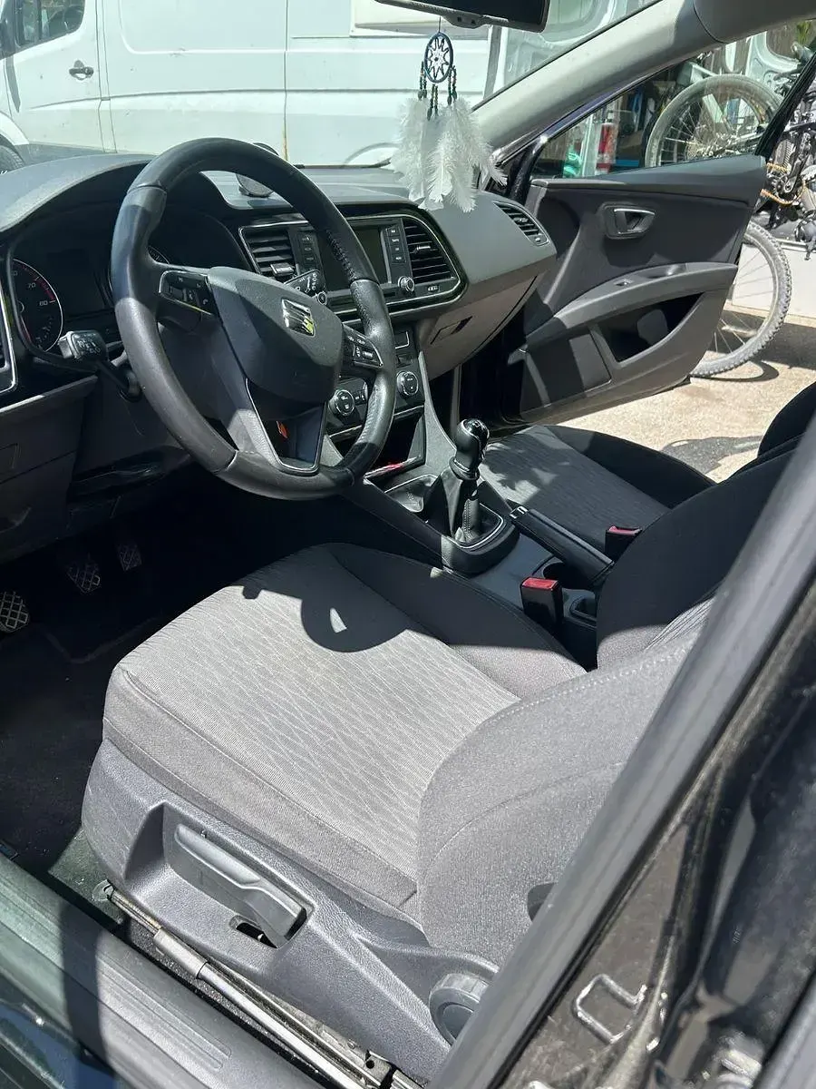 Gebraucht Seat Leon Style 150 PS (110 kW) 2014 Schwarz Limousine