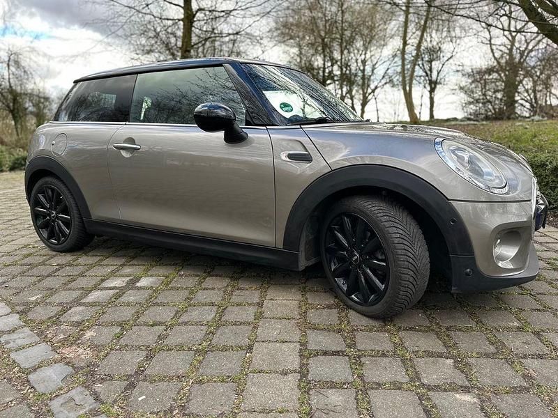 Gebraucht Mini Cooper 136 PS (100 kW) 2017 Silber Kleinwagen