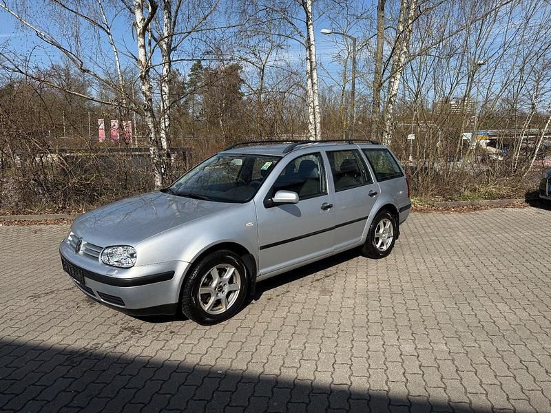 Gebraucht VW Golf IV 101 PS (74 kW) 2001 Silber Kombi