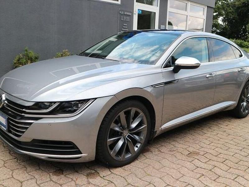 Gebraucht VW Arteon Elegance 239 PS (175 kW) 2017 Silber Kleinwagen