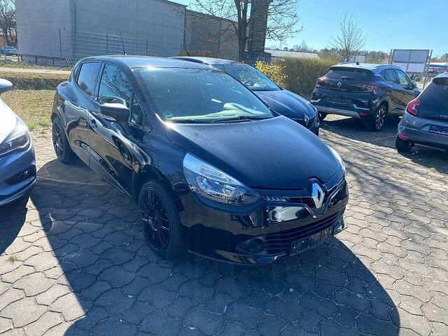 Second-hand Renault Clio IV Expression 73 CP (53 kW) 2015 Negru Berlinǎ