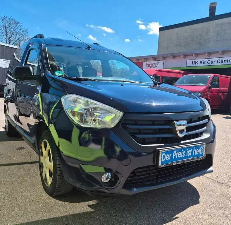 Gebraucht Dacia Dokker Ambiance 102 PS (75 kW) 2017 Blau Van / Kleinbus