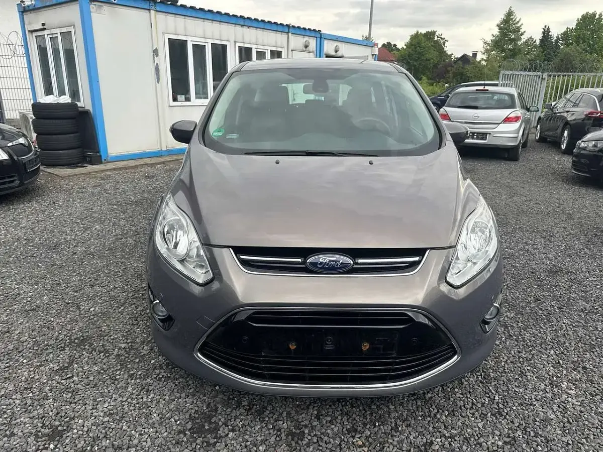 Gebraucht Ford C-MAX Titanium 105 PS (77 kW) 2012 Brisbane braun (met.) Van / Kleinbus