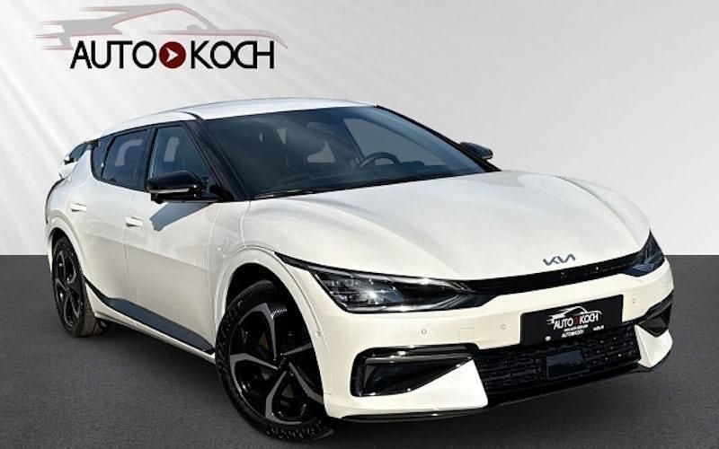 Weiß Gebraucht 2023 Kia EV6 Basis SUV | 35.990 € (Etwas zu teuer) - Bild 1/4