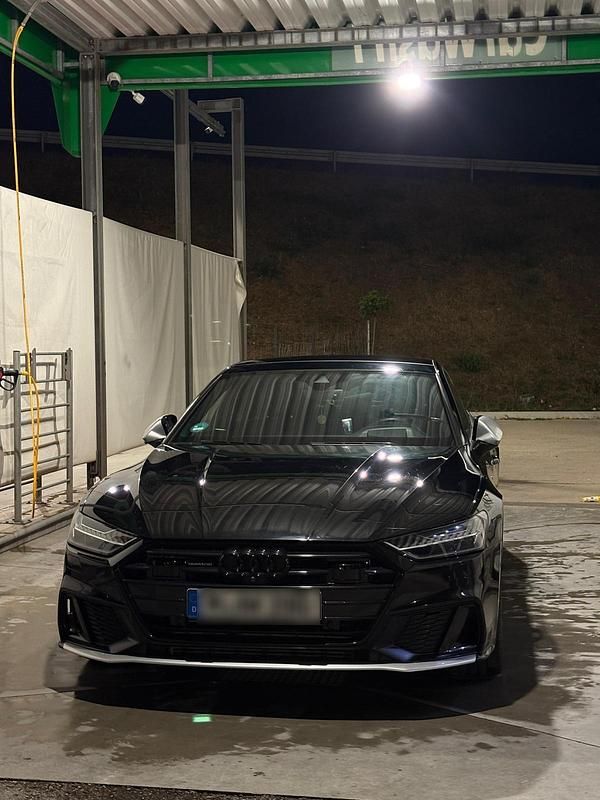 Schwarz Gebraucht 2018 Audi A7 Sportback Ambiente Kleinwagen | 46.999 € (Etwas zu teuer) - Bild 1/4