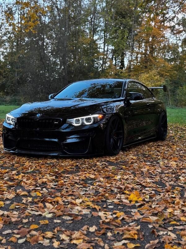 Schwarz Gebraucht 2014 BMW M4 Performance Coupé | 56.000 € - Bild 1/4