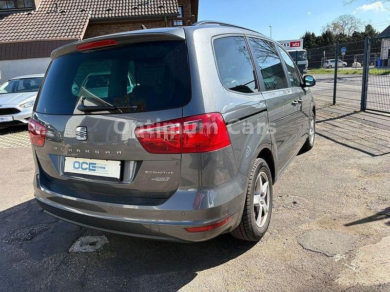 Gebraucht Seat Alhambra Style 140 PS (102 kW) 2011 Grau Van / Kleinbus