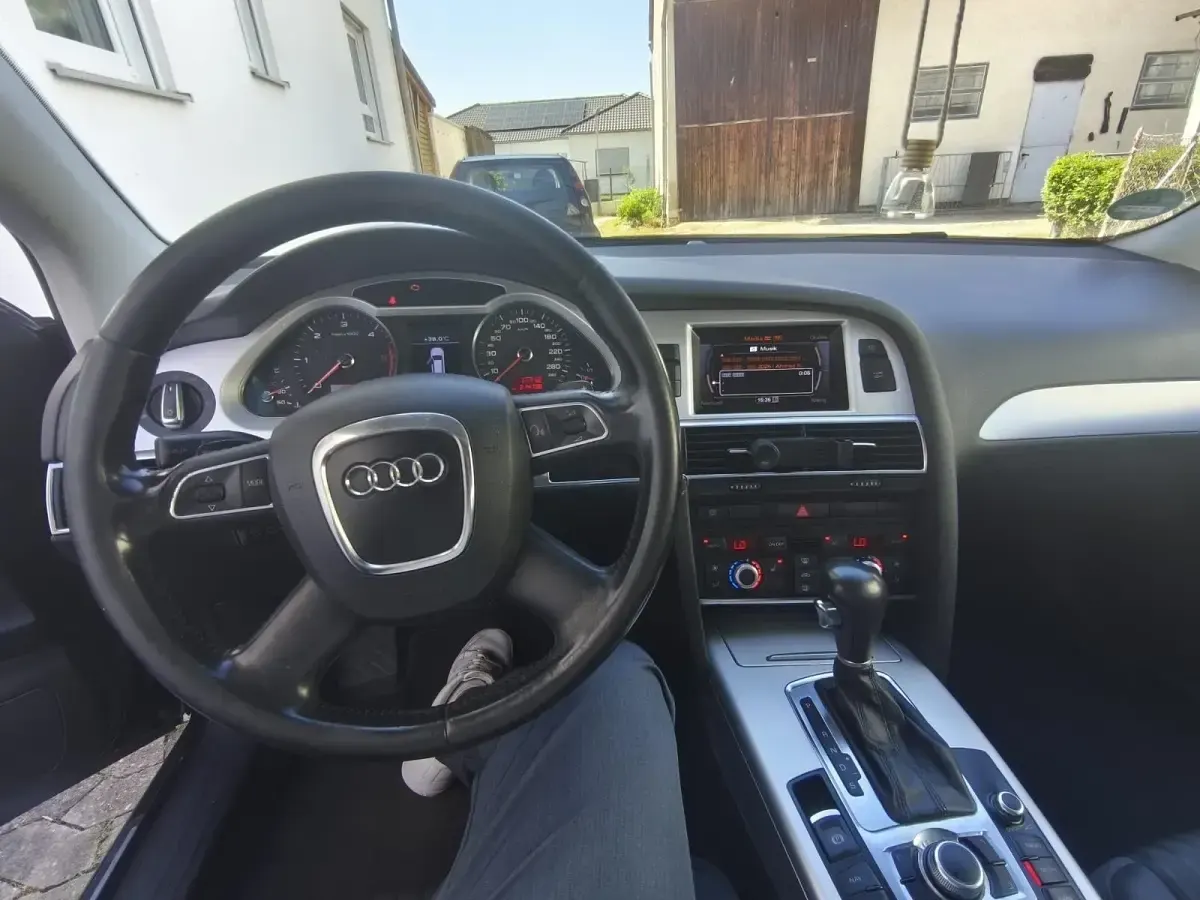 Gebraucht Audi A6 170 PS (125 kW) 2009 Schwarz Kleinwagen