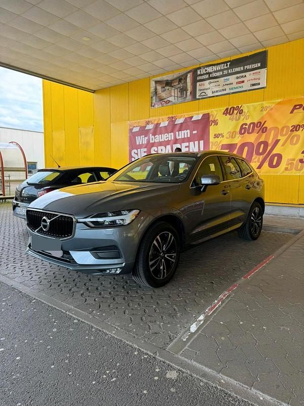 Gebraucht Volvo XC60 Momentum 250 PS (183 kW) 2019 Grau SUV