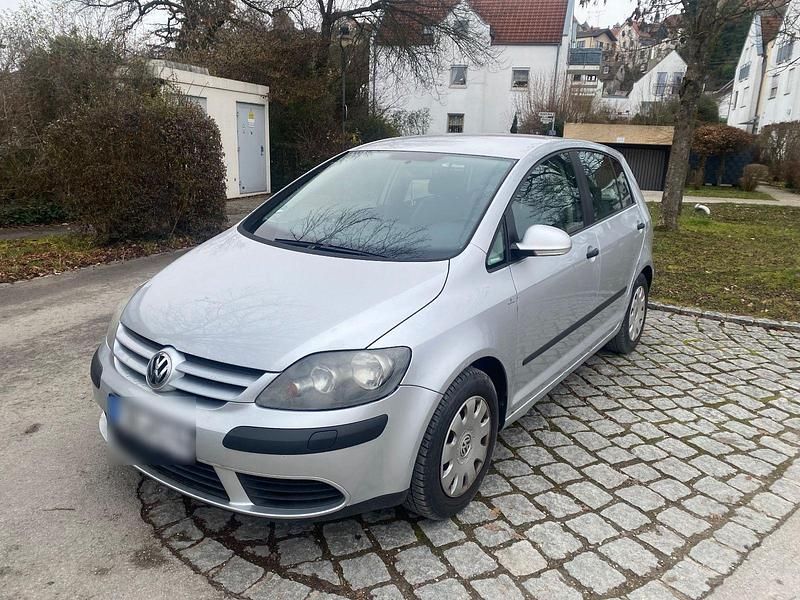 Gebraucht VW Golf IV Trendline 102 PS (75 kW) 2005 Grau Kleinwagen