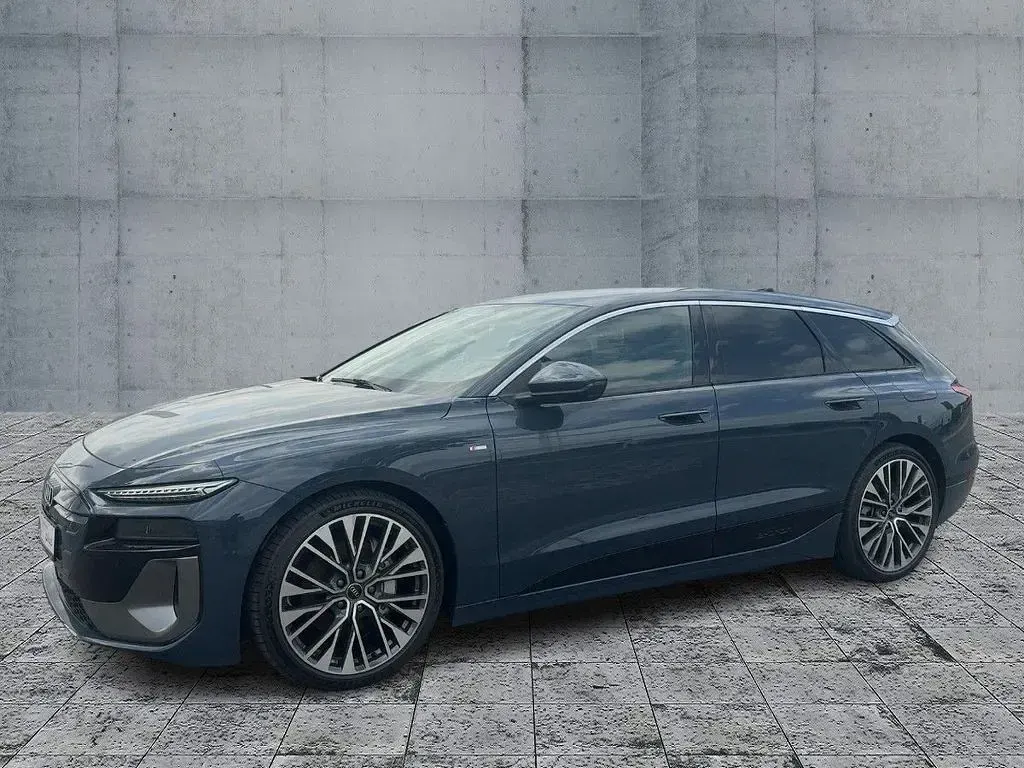 Gebraucht Audi A6 e-tron S-Line 269 kW (367 PS) 2025 Blau Kombi