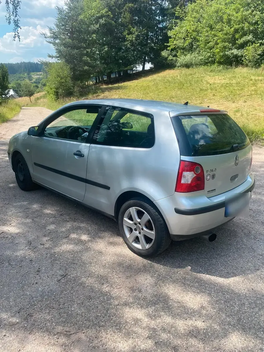 Gebraucht VW Polo 54 PS (39 kW) 2003 Grau Kleinwagen