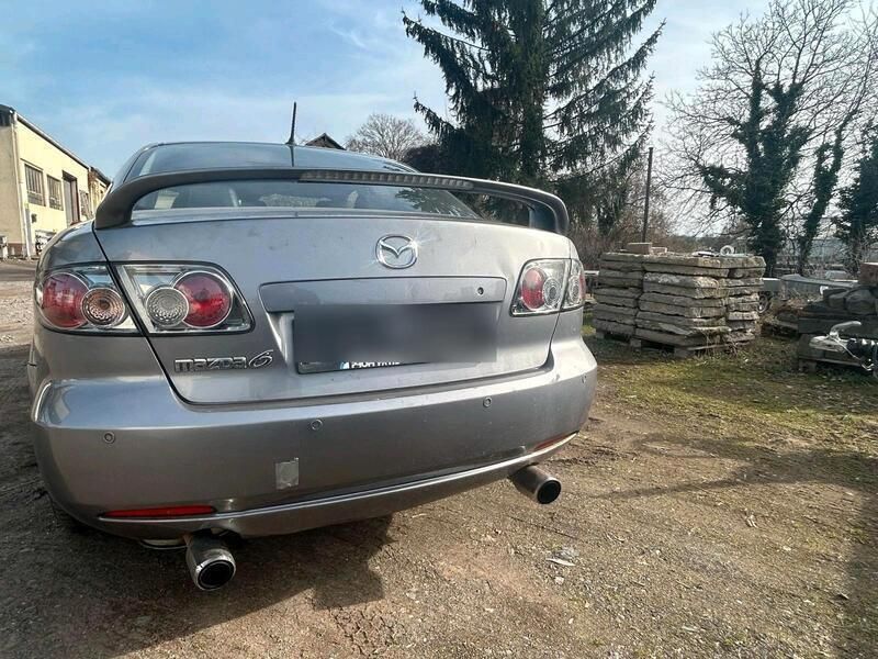 Grau Gebraucht 2007 Mazda 6 Limousine | 2.400 € (Fairer Preis) - Bild 1/4