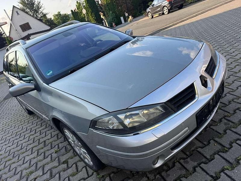Braun Gebraucht 2007 Renault Laguna III Exception Kombi | 4.390 € (Etwas zu teuer) - Bild 1/4