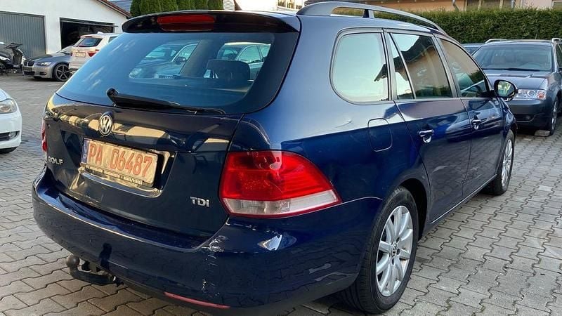 Gebraucht VW Golf VI 105 PS (77 kW) 2008 Blau Kleinwagen