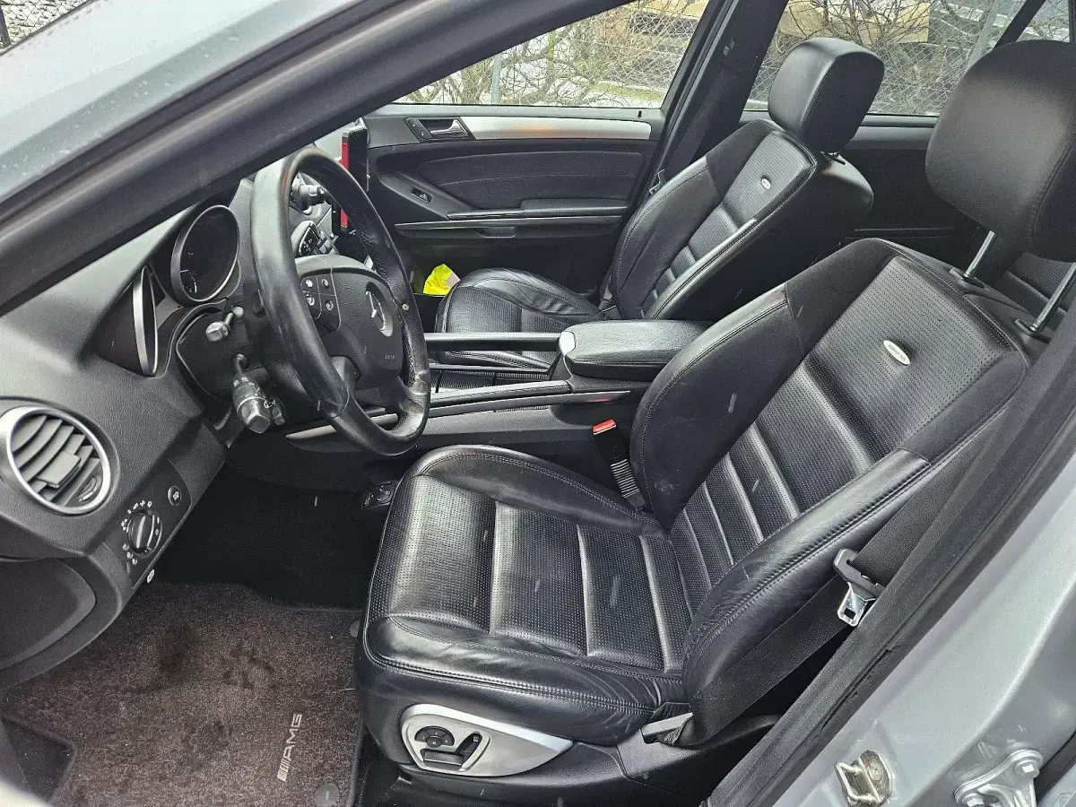 Gebraucht Mercedes ML63 AMG 720 PS (529 kW) 2006 Silber SUV