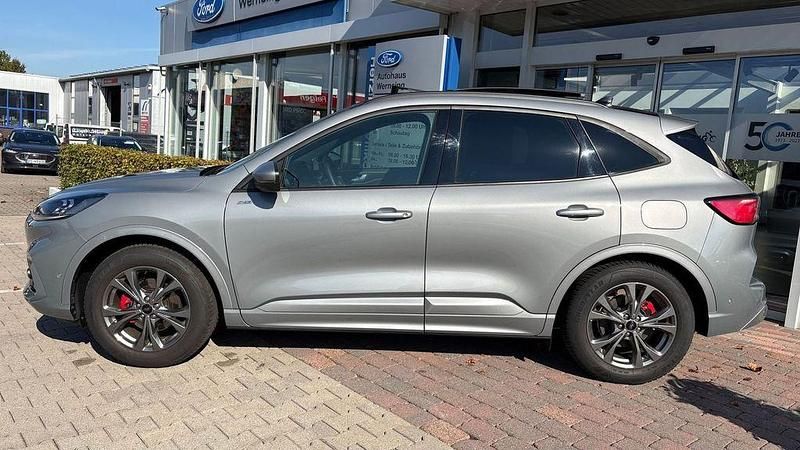 Gebraucht Ford Kuga ST-Line X 150 PS (110 kW) 2024 Silber SUV
