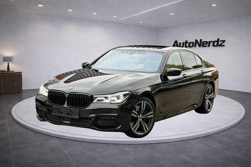 Gebraucht BMW 750 M Sport 449 PS (330 kW) 2018 Schwarz Limousine