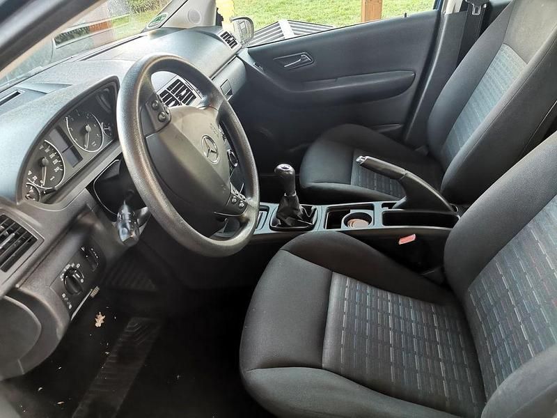 Gebraucht Mercedes A150 Classic 95 PS (69 kW) 2005 Blau Van / Kleinbus