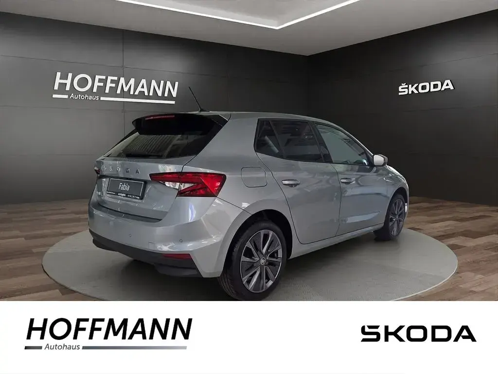 Neu Skoda Fabia 116 PS (85 kW) 2026 Silber Kleinwagen