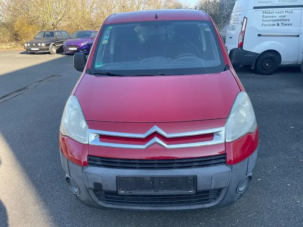 Gebraucht Citroën Berlingo 75 PS (55 kW) 2011 Rot Van / Kleinbus