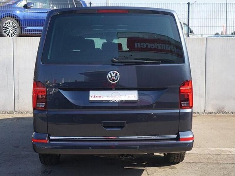 Usado VW Multivan 150 CV (110 kW) 2020 Azul Monovolumen