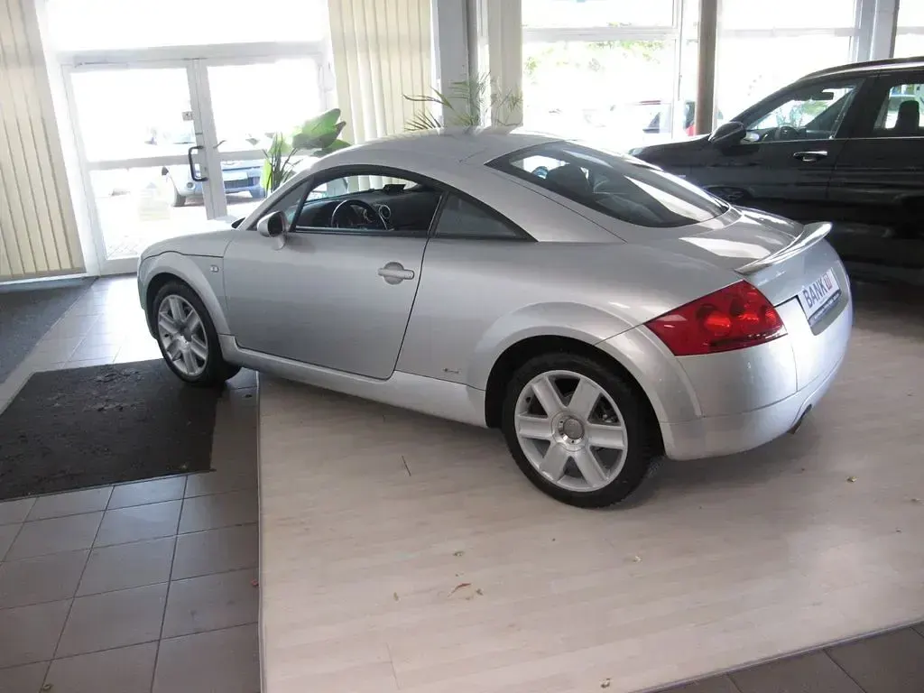 Gebraucht Audi TT S-Line 179 PS (131 kW) 2005 Silber Coupé