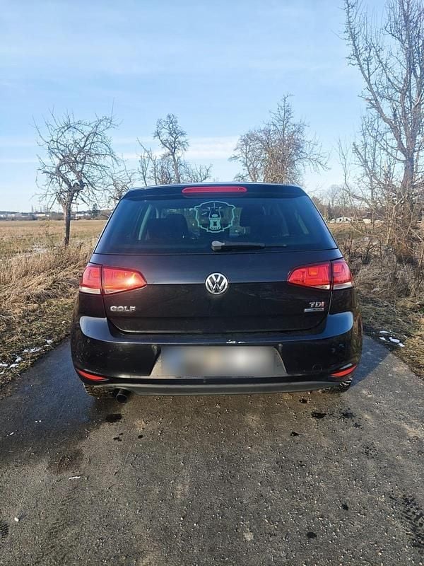 Gebraucht VW Golf VII 105 PS (77 kW) 2014 Schwarz Kleinwagen
