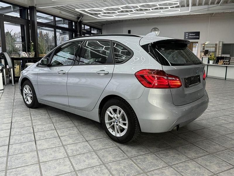 Gebraucht BMW 218 Active Tourer Advantage 136 PS (100 kW) 2017 Silber Van / Kleinbus
