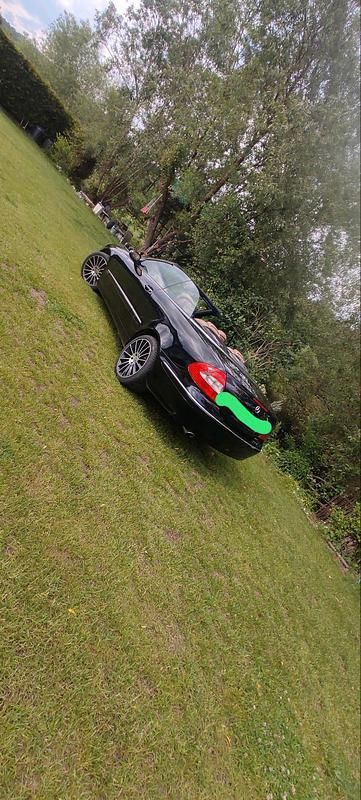 Gebraucht Mercedes CLK200 184 PS (135 kW) 2009 Schwarz Cabrio