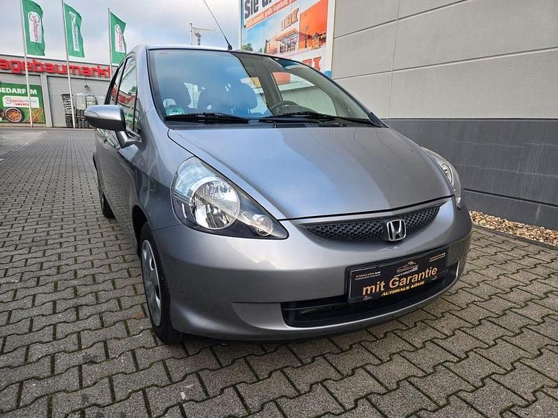 Silber Gebraucht 2006 Honda Jazz LS Kleinwagen | 5.999 € (Teuer) - Bild 1/4