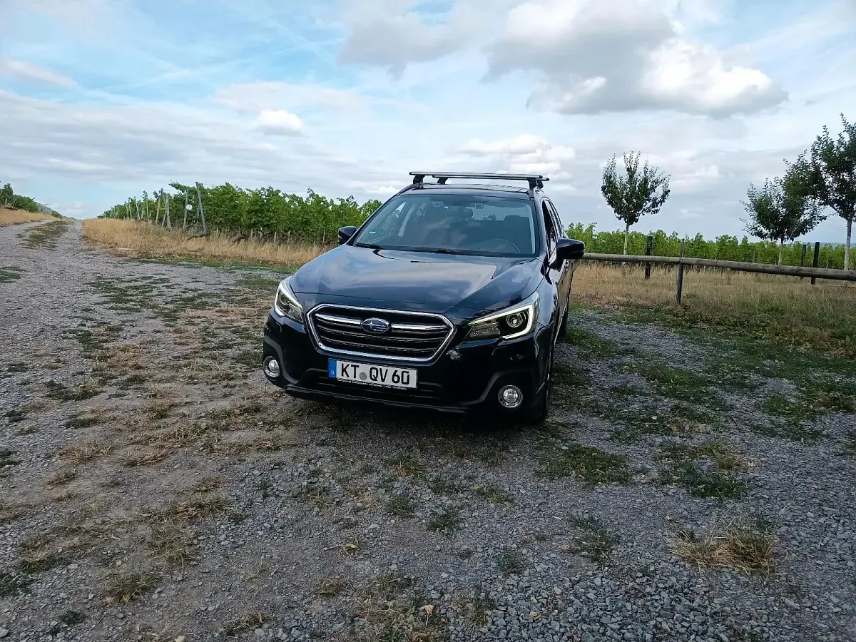 Gebraucht Subaru Outback Comfort 175 PS (128 kW) 2019 Blau Kombi