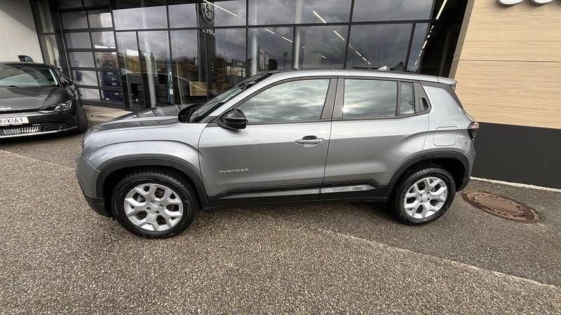 Gebraucht Jeep Avenger Altitude 101 PS (74 kW) 2025 Grau SUV