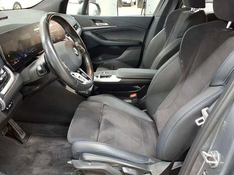 Gebraucht BMW 223 Active Tourer Performance 204 PS (150 kW) 2022 Skyscraper grau metallic Van / Kleinbus