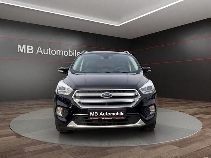 Gebraucht Ford Kuga Titanium 230 PS (169 kW) 2019 Shadow black SUV