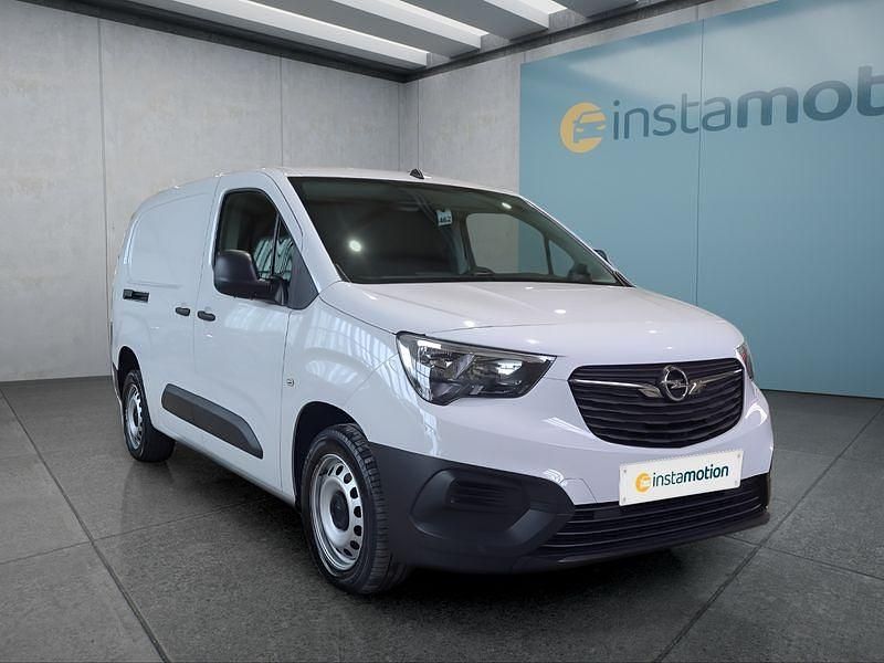 Gebraucht Opel Combo 102 PS (75 kW) 2024 Weiß Limousine