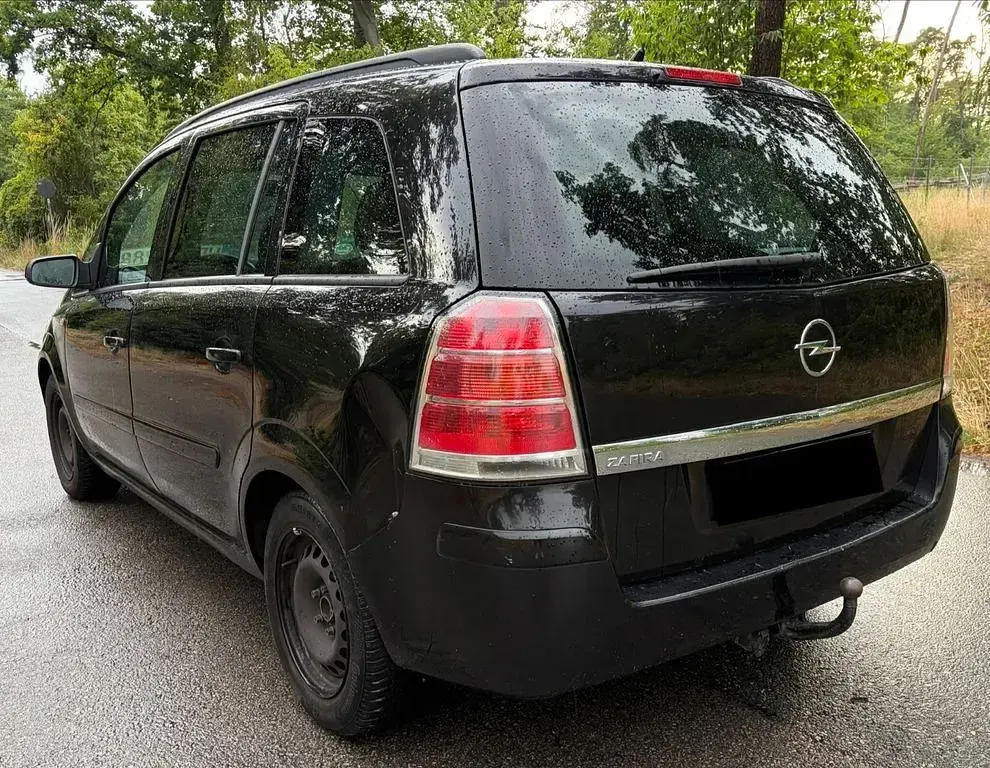 Gebraucht Opel Zafira Edition 105 PS (77 kW) 2006 Schwarz Van / Kleinbus