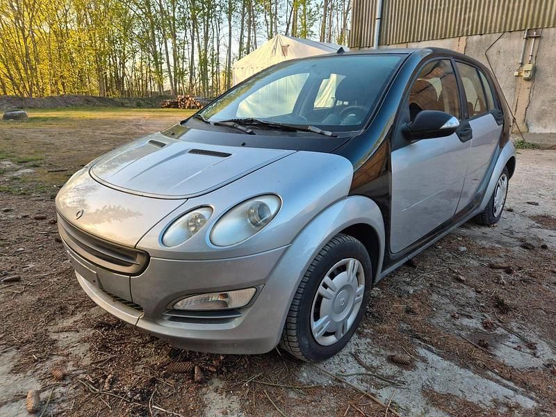 Second-hand Smart ForFour 75 CP (55 kW) 2004 Argintiu Hatchback