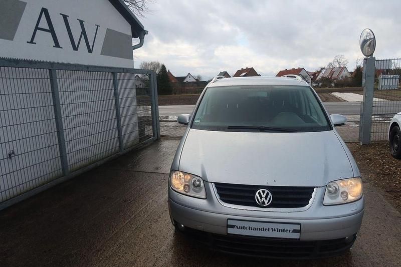 Gebraucht VW Touran Highline 140 PS (102 kW) 2005 Silber Van / Kleinbus