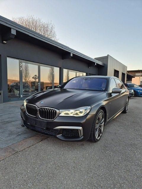 Gebraucht BMW M760 Performance 609 PS (447 kW) 2017 Grau Limousine