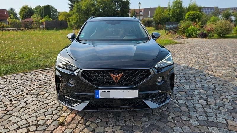Schwarz Gebraucht 2023 Cupra Formentor VZ2 SUV | 32.500 € (Fairer Preis) - Bild 1/4
