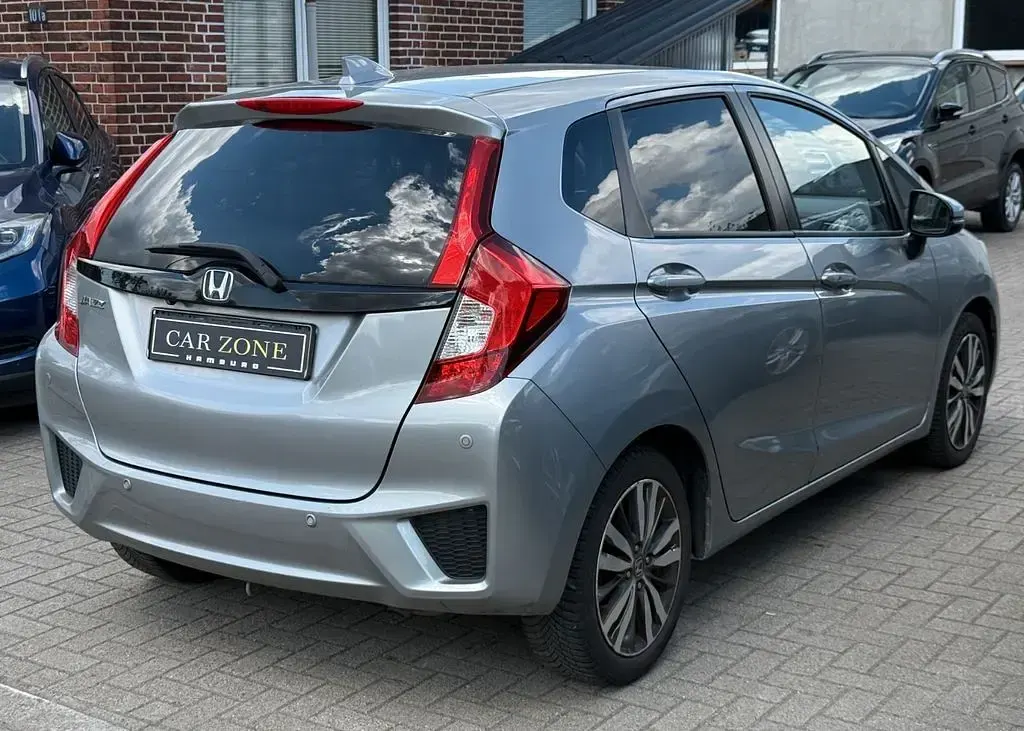 Gebraucht Honda Jazz Elegance 102 PS (75 kW) 2017 Silber Kleinwagen