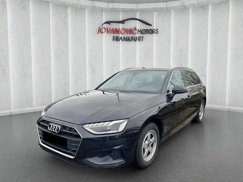 Gebraucht Audi A4 Basis 136 PS (100 kW) 2020 Schwarz Kombi